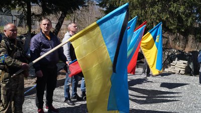 На Львівщині поховали загиблого на Донбасі 24-річного бійця-луганчанина На Львівщині поховали загиблого на Донбасі 24-річного бійця-луганчанина