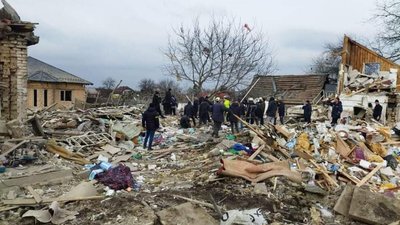 На Київщини в результаті обстрілу будинків під завалами загинуло троє дітей