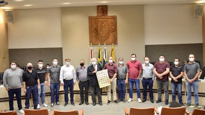У Бразилії, в місті-партнері Тернополя, українська стала офіційною мовою