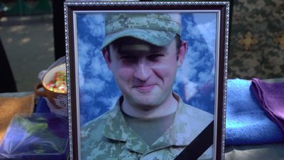 У Кропивницькому попрощалися з чотирма захисниками України У Кропивницькому попрощалися з чотирма захисниками України