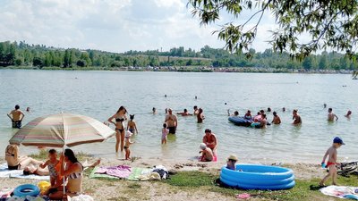 На COVID-19 в Україні захворіло вже понад 50 тисяч осіб, але є і приємний рекорд