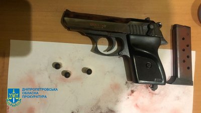 Викрадали людей та вибивали з них гроші: у Дніпрі судитимуть сімох учасників озброєного угруповання Викрадали людей та вибивали з них гроші: у Дніпрі судитимуть сімох учасників озброєного угруповання