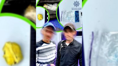 Наркотики у Чернігові виявили патрульні у двох чоловіків