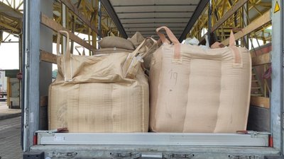 На Закарпатті на митному посту вилучили майже 700 кг кави На Закарпатті на митному посту вилучили майже 700 кг кави