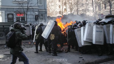 «Майдан як відображення середньовічної війни». Фотограф з Ніжина показав неопубліковані фото «Майдан як відображення середньовічної війни». Фотограф з Ніжина показав неопубліковані фото