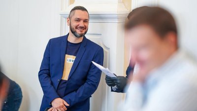 Начальник Чернівецької ОВА звільнив заступника: що відомо