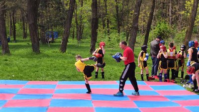 "Сильні, вільні та спортивні": у Гідропарку Житомира відзначили Міжнародний день сім'ї "Сильні, вільні та спортивні": у Гідропарку Житомира відзначили Міжнародний день сім'ї