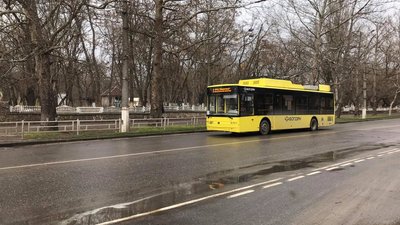 З 16 березня у Херсоні тролейбуси працюватимуть до 23 години