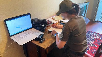 Здавали позиції "HIMARS": черкаські працівники СБУ затримали двох коригувальників