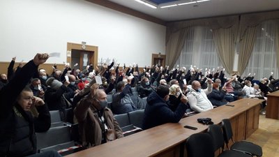 Тролейбуси - по 6 грн, маршрутки - по 8. У Херсоні планують підвищити плату за проїзд