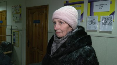 "Господарство цього не варте": "Червоний Хрест" евакуює людей з лінії фронту на Харківщині "Господарство цього не варте": "Червоний Хрест" евакуює людей з лінії фронту на Харківщині