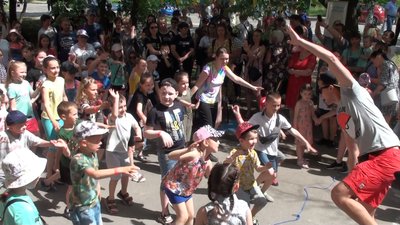 У Запоріжжі відкрили літній дитячий простір для розваг та навчання