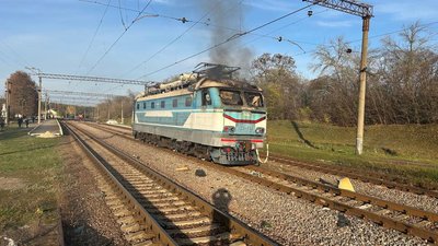 Пошкоджений поїзд у Нововодолазькій громаді