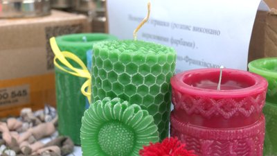 В Івано-Франківській громаді відбувся ярмарок на підтримку українських військових В Івано-Франківській громаді відбувся ярмарок на підтримку українських військових