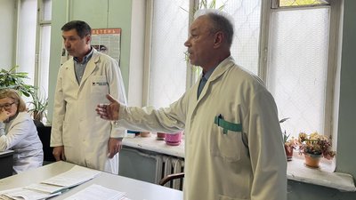порадила відрізати ногу порадила відрізати ногу