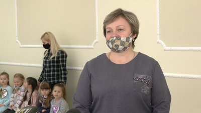 У Рівному плетуть "Вервечку добра" для онкохворих діток У Рівному плетуть "Вервечку добра" для онкохворих діток