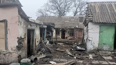 За добу росіяни обстріляли шість населених пунктів Донеччини За добу росіяни обстріляли шість населених пунктів Донеччини