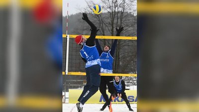 Перше місце здобули закарпатці в II етапі Чемпіонату Європи з волейболу на снігу