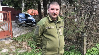 На Тернопільщині громада закупила великодні подарунки родинам військових На Тернопільщині громада закупила великодні подарунки родинам військових