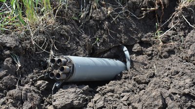Бойовики обстріляли Павлопіль некерованими авіаційними ракетами — штаб Бойовики обстріляли Павлопіль некерованими авіаційними ракетами — штаб