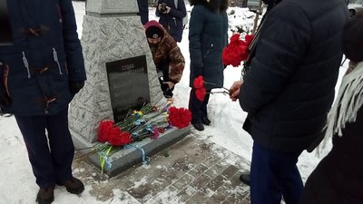 У Харкові увічнили пам'ять загиблих на сході студентів педуніверситету