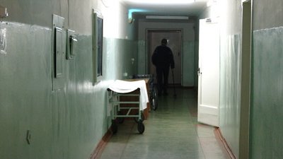 У рівненському тубдиспансері через недофінансування не виключають скорочень працівників У рівненському тубдиспансері через недофінансування не виключають скорочень працівників