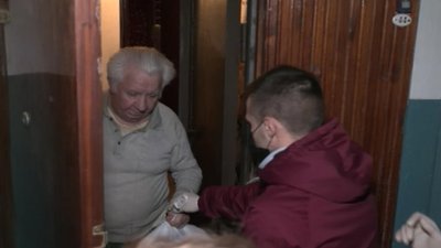 Продуктові набори пенсіонерам у Харкові: допомога чи агітація Продуктові набори пенсіонерам у Харкові: допомога чи агітація