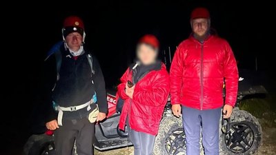 Туристка, Карпати, ДСНС, рятувальники