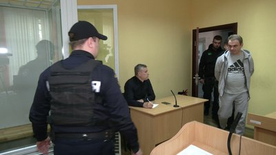 Василь Самчук у залі суду Василь Самчук у залі суду
