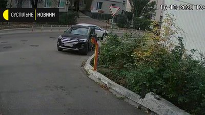 Вулиця Тютюнника у день конфлікту. Київ, 16 жовтня 2020 року Вулиця Тютюнника у день конфлікту. Київ, 16 жовтня 2020 року