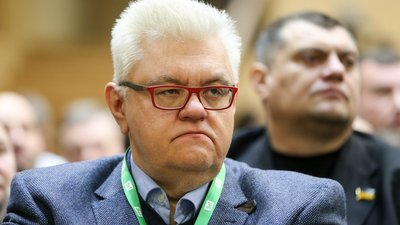 Суд відмовився закрити справу проти атовців за позовами Сивохо та Бужанського