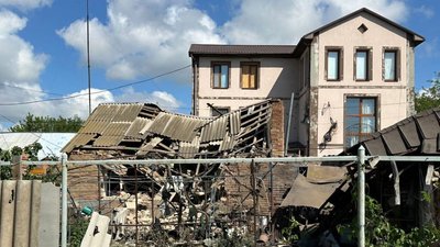 Обстріли Нікопольщини, вирок Рябчуку, поранені через ракетну атаку. Головні новини Дніпра та області 23 квітня Обстріли Нікопольщини, вирок Рябчуку, поранені через ракетну атаку. Головні новини Дніпра та області 23 квітня