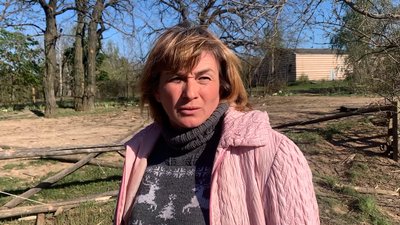 "Діти гинуть. За що вони вмирають?": як після обстрілу оговтуються жителі Лизунівки на Чернігівщині, де загинув підліток
