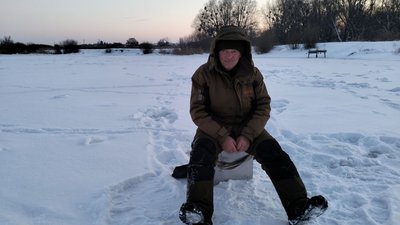 Зимова риболовля на річці Стир у Луцьку: правила безпеки для рибалок Зимова риболовля на річці Стир у Луцьку: правила безпеки для рибалок