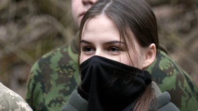 Смуга перешкод, окопи, евакуація пораненого, Центурія, тренування, молодь, військова справа Смуга перешкод, окопи, евакуація пораненого, Центурія, тренування, молодь, військова справа