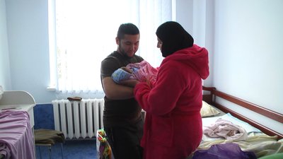 У подружжя з Узбекистану народилася третя дитина - дівчинка. 25 листопада 2022 рік У подружжя з Узбекистану народилася третя дитина - дівчинка. 25 листопада 2022 рік