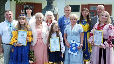 На Житомирщині відзначили переможців обласної літературно-мистецької дитячо-юнацької Премії імені Олени Пчілки На Житомирщині відзначили переможців обласної літературно-мистецької дитячо-юнацької Премії імені Олени Пчілки