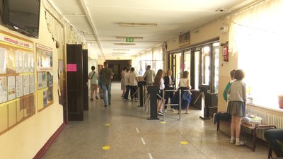 Цьогоріч на відеоспостереження у школах Дніпровська міська рада витратила 25 мільйонів гривень Цьогоріч на відеоспостереження у школах Дніпровська міська рада витратила 25 мільйонів гривень