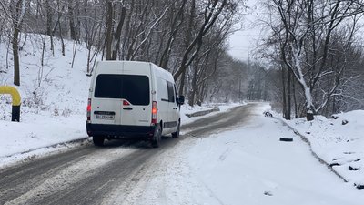 У Полтаві перекрили рух транспорту вулицею Паїсія Величковського у мікрорайоні Червоний Шлях У Полтаві перекрили рух транспорту вулицею Паїсія Величковського у мікрорайоні Червоний Шлях