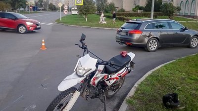 У Нетішині сталася ДТП, унаслідок якої травмувався 46-річний мотоцикліст