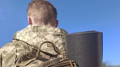 "Хочу, щоб у моїх дітей була Батьківщина". Чернівчанин повернувся із заробітків, щоб воювати