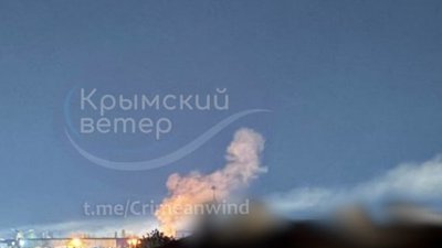 Нафтозабу у Криму атакували дрони у ніч на 18 квітня