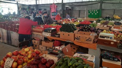 "Червона" зона: як працюють ринки у Херсоні
