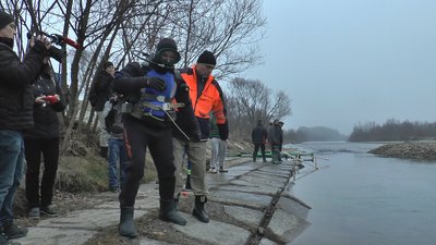 Франківські водолази обстежили місця для купання на Водохреща