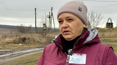 Вдруге тікати не хочеться. Як відбудоване після руйнувань у 2022 році село на Донеччині відчуває наближення фронту Вдруге тікати не хочеться. Як відбудоване після руйнувань у 2022 році село на Донеччині відчуває наближення фронту