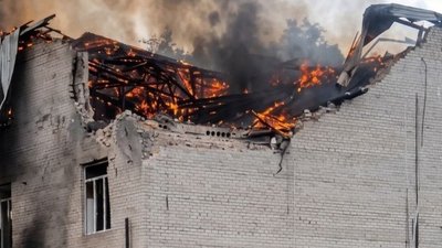 пожежа після влучання у лозовій