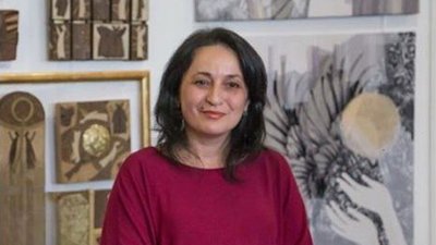 завідувачка Музею писанкового розпису Оксана Ясінська розповіла про П'ять "писанок" з відстріляних гільз завідувачка Музею писанкового розпису Оксана Ясінська розповіла про П'ять "писанок" з відстріляних гільз