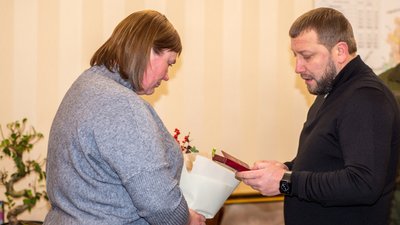 Нагородили посмертно: відзнаки військовослужбовців з Тернопільщини отримали рідні Нагородили посмертно: відзнаки військовослужбовців з Тернопільщини отримали рідні