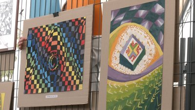 В Івано-Франківську відкрили художню виставку дитячих робіт В Івано-Франківську відкрили художню виставку дитячих робіт