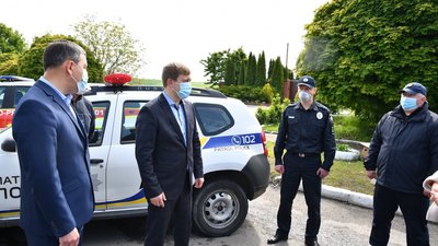 COVID пішов на спад: після місяця роботи з села на Рівненщині зняли КПП COVID пішов на спад: після місяця роботи з села на Рівненщині зняли КПП
